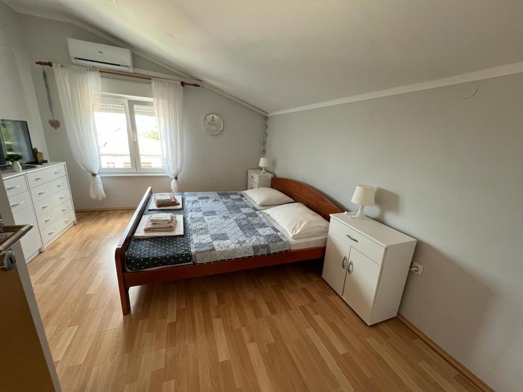 Apartment Kolaric Novi Vinodolski Exterior foto